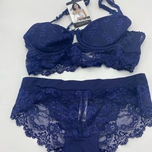 Navy blue floral lace push up bra set, VARSBABY